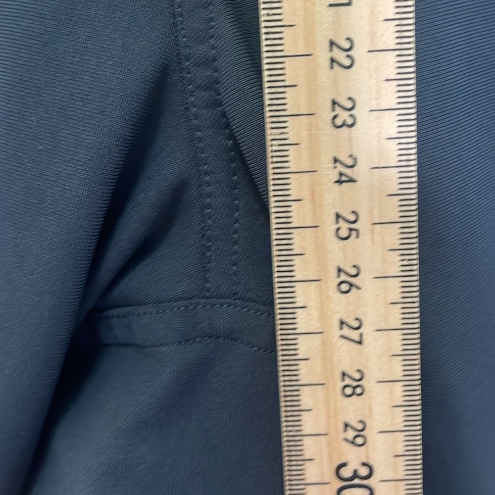 Lululemon ABC Pant Classic Navy - 34 - Picture 13 of 16